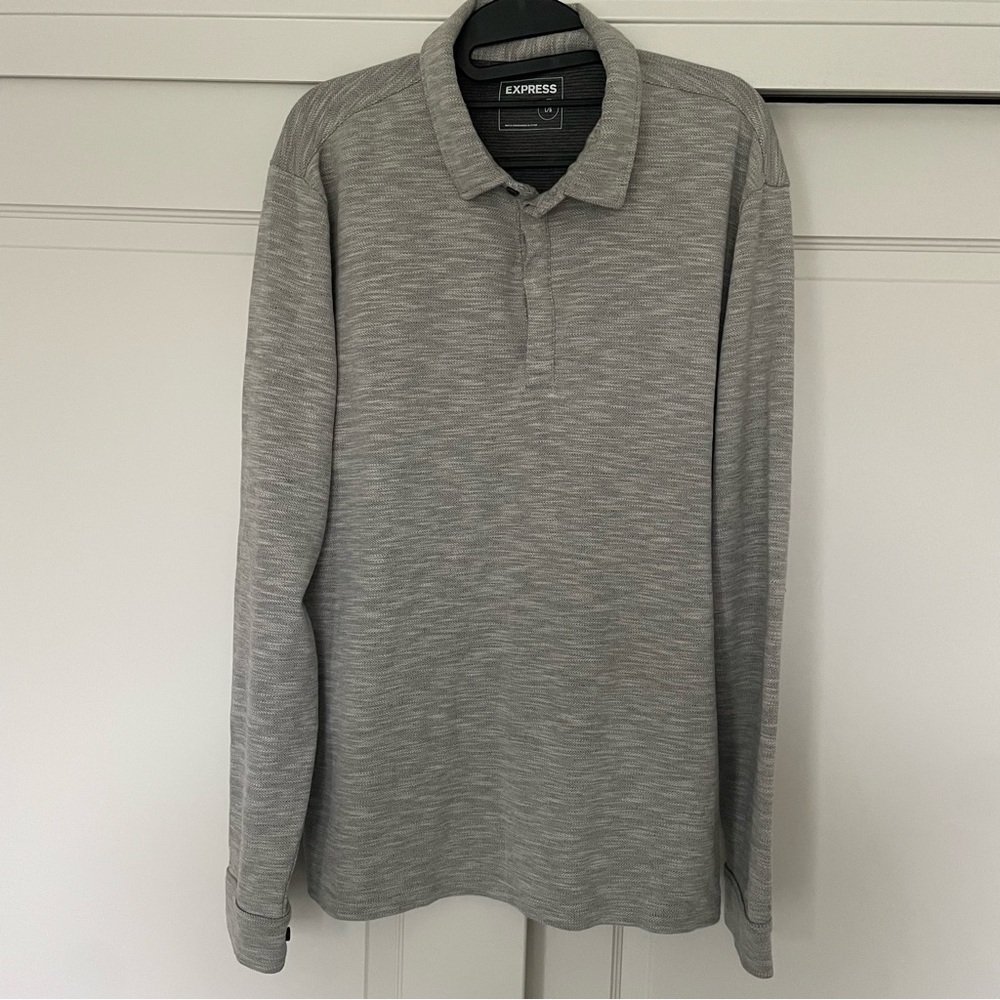 EXPRESS Button up sweater